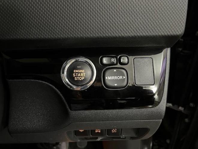 カローラルミオン１．８Ｓ　オンビーリミテッド　特別仕様車　寒冷地仕様　禁煙車　純正ブラックレザーシート　ＳＭＡＣＫ１７インチＡＷ　スタッドレスタイヤ付　純正ナビ　フルセグ地デジ　ＤＶＤ再生　Ｂｌｕｅｔｏｏｔｈオーディオ　バックカメラ　フロントガラス熱線 4WD 1800 5Dr