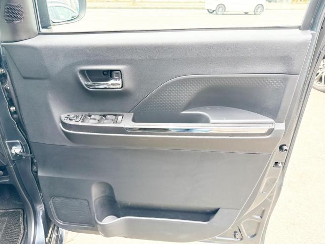 タント660カスタムX 4WD　ローンが不安な方＜優遇ローン＞　寒冷地仕様　純正ディスプレイオーディオ　両側パワースライドドア 4WD 660 5Dr