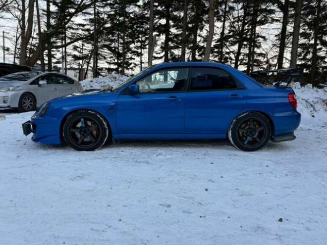 インプレッサSTI 2.0 WRX スペックC リミテッド 4WD　ETC パワーウィンドウ　社外ナビ　社外アルミホイール　ヴォルテックスアンダーカバー　GTウィング　社外フロントバンパー　ルーフエアインテーク 2000