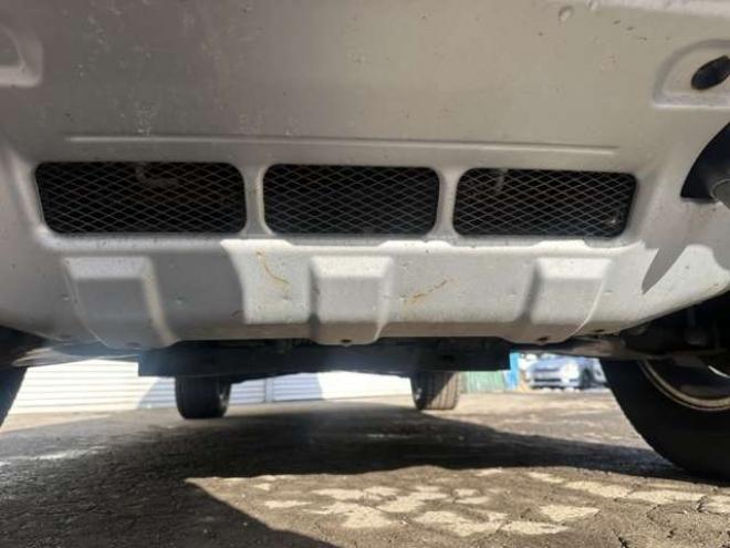 パジェロ3.2 ロング エクシード ディーゼルターボ 4WD　クルーズコントロール　パワステ　パワーウィンドウ　ABS　純正ナビ　バックカメラ　横滑り防止装置　盗難防止装置　純正アルミホイール 3200