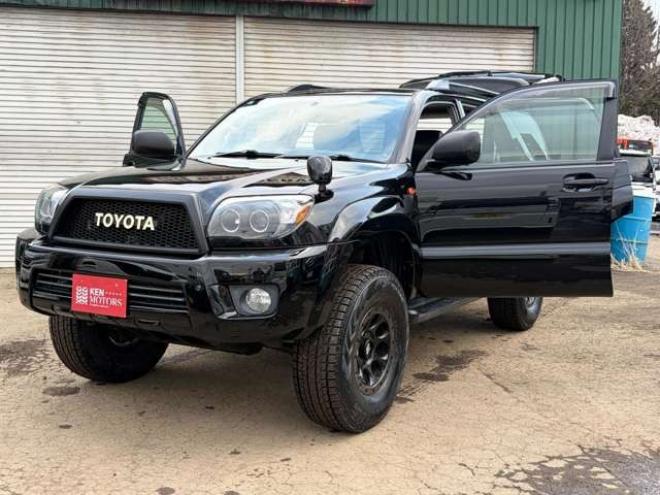 ハイラックスサーフ2.7 SSR-X リミテッド 4WD　社外アルミホイール　リフトアップ　社外ナビ　バックカメラ　ETC　寒冷地仕様　ABS　キーレスエントリー　パワステ　パワーウィンドウ　盗難防止装置　エアコン　ルーフレール 2700