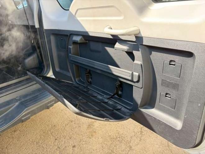 パジェロ3.0 ロング リミテッド エディション 4WD　ワンオーナー　社外ナビ　バックカメラ　純正アルミホイール　エアコン　エンジンスターター　ETC　記録簿　キーレスエントリー　パワステ　パワーウィンドウ　3列シート　エアコン　寒冷地仕様　盗難防止装置 3000