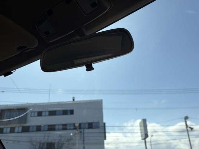 ハイラックスサーフ2.7 SSR-V ワイドボディ 4WD　US仕様　リフトアップ　全塗装済　社外ナビ　パワステ　パワーウィンドウ　ETC　バックカメラ　アルミホイール　ルーフレール　キーレスエントリー　ABS　エアコン 2700