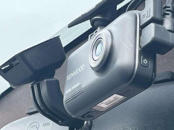 ハイエース2.7 GL ロング ミドルルーフ 4WD　10人乗り　パワステ　パワーウィンドウ　エアコン　社外ナビ　後席モニター　キーレスエントリー　片側スライドドア　盗難防止装置　フロントモデリスタ 2700