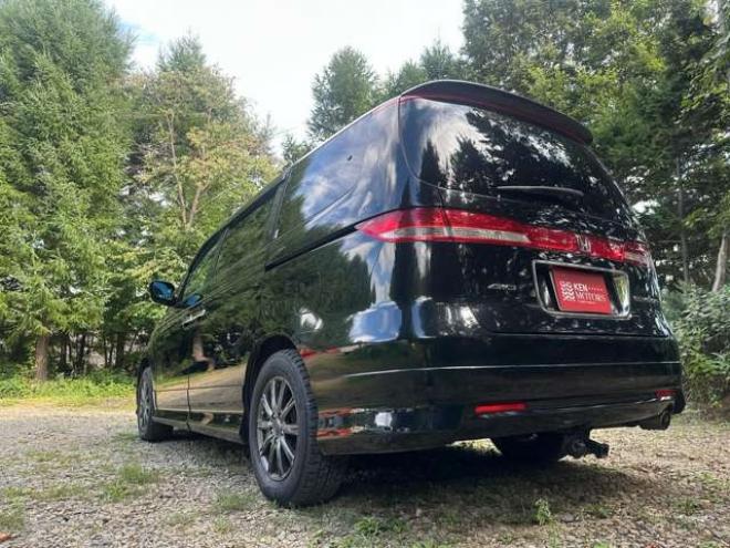 エリシオン2.4 G エアロ HDDナビスペシャルパッケージ 4WD　ABS　バックカメラ　盗難防止装置　エアコン　パワステ　パワーウィンドウ　HDDナビ　ETC　キーレス　3列シート　両側電動スライドドア　アルミホイール　DVD再生　CD　フォグランプ 2400