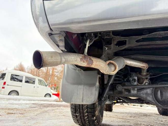 ハイラックスサーフ3.0 SSR-G ワイドボデー ディーゼルターボ 4WD　レカロシート　社外ハンドル　社外ナビ　地デジ　ETC　2バッテリー　バンパーガード　パワステ　パワーウィンドウ　純正アルミホイール　クルーズコントロール　寒冷地仕様 3000