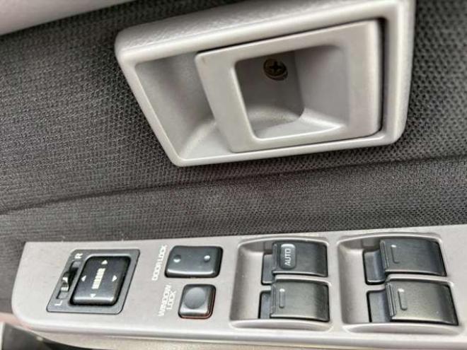 ハイラックスサーフ3.0 SSR-G ワイドボデー ディーゼルターボ 4WD　レカロシート　社外ハンドル　社外ナビ　地デジ　ETC　2バッテリー　バンパーガード　パワステ　パワーウィンドウ　純正アルミホイール　クルーズコントロール　寒冷地仕様 3000