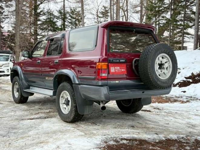ハイラックスサーフ3.0 SSR-G ワイドボデー ディーゼルターボ 4WD　レカロシート　社外ハンドル　社外ナビ　地デジ　ETC　2バッテリー　バンパーガード　パワステ　パワーウィンドウ　純正アルミホイール　クルーズコントロール　寒冷地仕様 3000