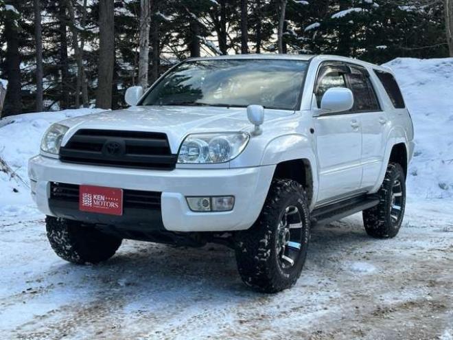 ハイラックスサーフ2.7 SSR-G 4WD　禁煙車　パワステ　パワーウィンドウ　ETC　社外ナビ　バックカメラ　キーレスエントリー　リフトアップ　エンジンスターター　寒冷地仕様　ABS　エアコン　盗難防止装置　社外アルミホイール 2700