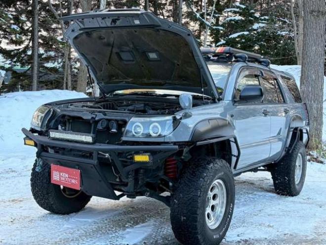 ハイラックスサーフ2.7 SSR-X アメリカンバージョン 4WD　社外ナビ　バックカメラ　リフトアップ　社外アルミ　エアコン　社外ETC　グリルガード　グッドリッチマフラー　LEDライト　全塗装済　パワーウィンドウ　パワステ　キーレス　ダッシュマット　タープ 2700