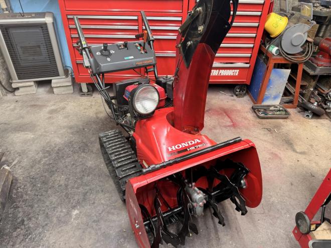 除雪機ホンダ除雪機HS760二段シューター、ガスアシスト