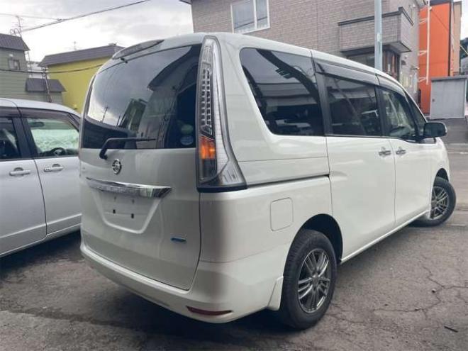 セレナ2.0 20X 4WD　後期モデル　新在　庫　限　定　値　下　20日21日22日限定 2000