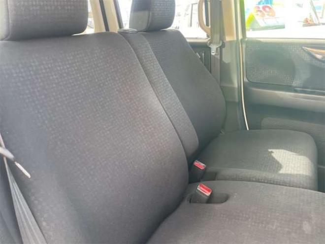 N-BOXカスタムG Lパッケージ 4WD　新在　庫　限　定　プラ　イス　20日21日22日 660