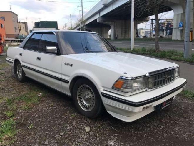 クラウンロイヤルサルーン3.0 G ハードトップ　MS125　6Mエンジン　3.0G　記録簿　ナビ 2WD 3000