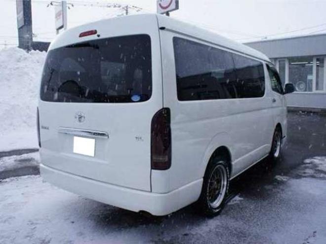 ハイエース2.7 GL ロング ミドルルーフ 4WD　ワンオーナー　ケンウッド9インチナビTV　Bカメラ　フリップダウンモニター　ワークエクストラップ18インチAW　415コブラフロントスポイラー　ベッドキット　LEDヘッドライト　スマキー　AC100V 2700