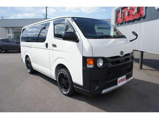 ハイエースバン2.8 DX ロング ディーゼルターボ 4WD　フロントシートセパレート仕様変更済　　　センターコンソール付　415COBRA丸目ライトキット&バッドラッカー16インチAW　415SAFARIフロントスポイラー　TOYOオープンカントリーR/T　電動格納ドアミラー 2800