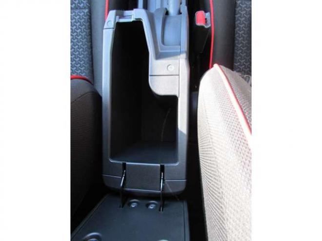 ライズ1.0 Z 4WD　プリクラッシュセーフティー/アイドリングストップ/純正エンジンスターター/純正ナビ/フルセグTV/アラウンドビュー/シートヒーター/ETC 1000