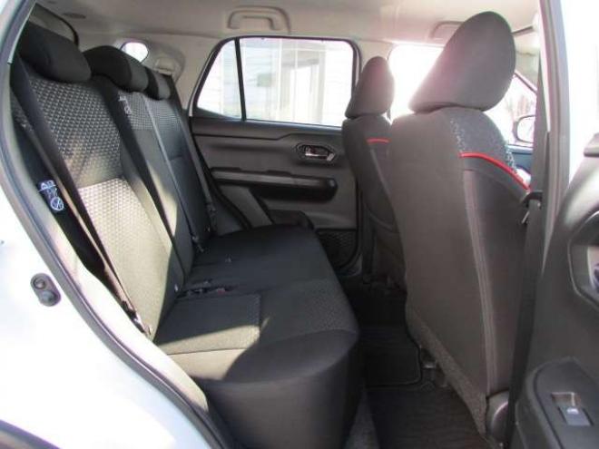 ライズ1.0 Z 4WD　プリクラッシュセーフティー/アイドリングストップ/純正エンジンスターター/純正ナビ/フルセグTV/アラウンドビュー/シートヒーター/ETC 1000