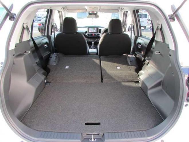 ライズ1.0 Z 4WD　プリクラッシュセーフティー/アイドリングストップ/純正エンジンスターター/純正ナビ/フルセグTV/アラウンドビュー/シートヒーター/ETC 1000