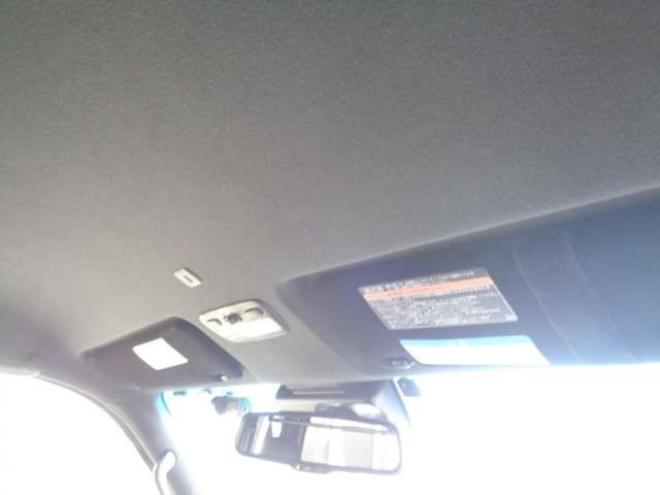 レジアスエース2.8 スーパーGL ダークプライムII ロングボディ ディーゼルターボ 4WD　415COBRA　S-6ボンネット&クリーンルック3Fリップ&ステージ2ルーフスポイラー&バッドラッカーSD-6　17インチAW　ヨコハマPARADA215/60R17　両側パワースライドドア　ETC　社外コンソールBOX　ベットキット 2800