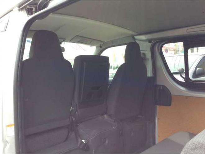 ハイエースバン2.8 DX ロング GLパッケージ ディーゼルターボ 4WD　キーレス　両側スライドドア　フロントフォグランプ　衝突被害軽減システム　車線逸脱防止　横滑り防止装置　パワーヒート　オートマチックハイビーム　バックカメラ　メモリナビ　フルセグTV　　電動格納ミラー 2800