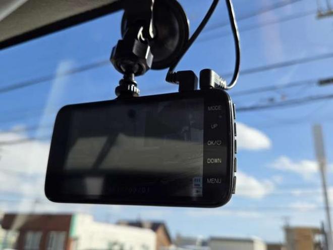 スクラムPA ハイルーフ 5AGS車　チョイcam豊　ベッドキッド　パートタイム4WD　2速発進モード　キーレス　マニュアルエアコン　KENWOOD7インチSDナビ　フルセグTV　Bluetooth　CD/DVD　FM/AM　ドライブレコーダー 660