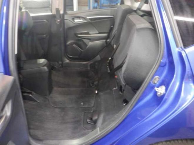 フィット1.5 ハイブリッド Fパッケージ 4WD　ナビ・TV・Bluetooth・LEDヘッドライト・ワイパーデアイサー・純正エンスタ・フォグランプ・スマートキー・プッシュスタート・寒冷地仕様 1500