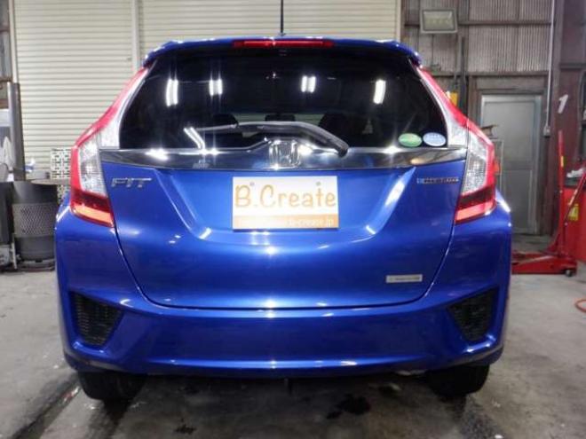 フィット1.5 ハイブリッド Fパッケージ 4WD　ナビ・TV・Bluetooth・LEDヘッドライト・ワイパーデアイサー・純正エンスタ・フォグランプ・スマートキー・プッシュスタート・寒冷地仕様 1500