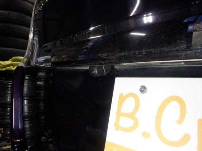 ステップワゴン2.0 スパーダ Z クールスピリット 4WD　本州仕入・後期型・ナビ・TV・Bカメラ・両側電動・スマートキー・クルコン・ETC・ワイパーデアイサー・HID・リアヒーター・フォグランプ・アイドリングストップ・フルフラットシート・パドルシフト 2000