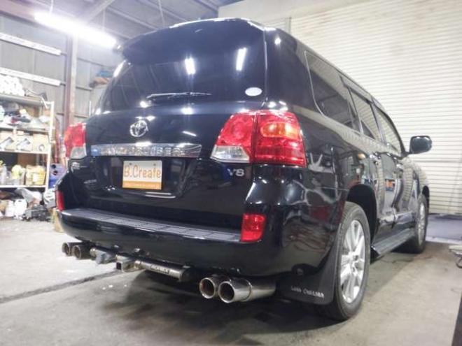 ランドクルーザー200 4.6 ZX 4WD　本州仕入・ナビ・TV・B/T・サンルーフ・革　Bカメラ・ガナドールマフラー・ヒッチメンバー・シートヒーター・エアコン・電動シート・電動リアゲート 4600