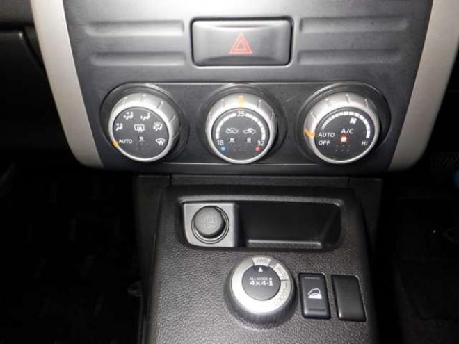 エクストレイル2.0 20GT ディーゼルターボ 4WD　本州仕入・ナビ・TV・Bカメラ・B/T・車検R9/6・修復歴なし・切替4WD・HID・ETC・フォグランプ・クルコン・インテリキー・ルーフレール 2000