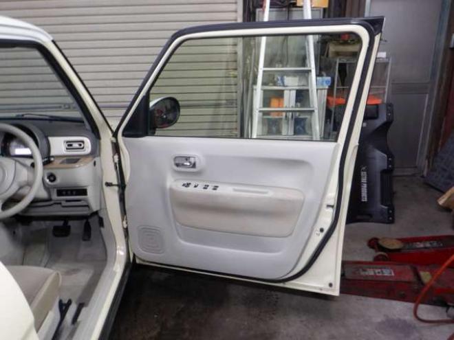 ラパンX 4WD　ナビ　Bluetoothオーディオ　フルセグTV　USB接続　全方位カメラ　衝突軽減ブレーキ　ステアリングスイッチ　ETC　アイドリングストップ　シートヒーター　HID　スマートキー　プッシュスタート 660