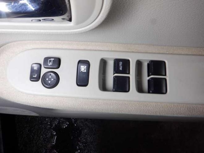 ラパンX 4WD　ナビ　Bluetoothオーディオ　フルセグTV　USB接続　全方位カメラ　衝突軽減ブレーキ　ステアリングスイッチ　ETC　アイドリングストップ　シートヒーター　HID　スマートキー　プッシュスタート 660