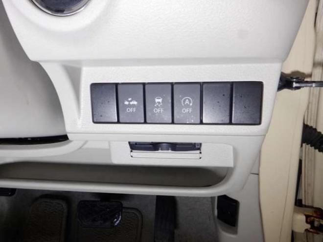 ラパンX 4WD　ナビ　Bluetoothオーディオ　フルセグTV　USB接続　全方位カメラ　衝突軽減ブレーキ　ステアリングスイッチ　ETC　アイドリングストップ　シートヒーター　HID　スマートキー　プッシュスタート 660