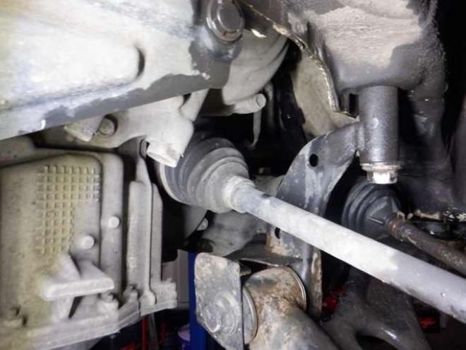 ラパンX 4WD　ナビ　Bluetoothオーディオ　フルセグTV　USB接続　全方位カメラ　衝突軽減ブレーキ　ステアリングスイッチ　ETC　アイドリングストップ　シートヒーター　HID　スマートキー　プッシュスタート 660