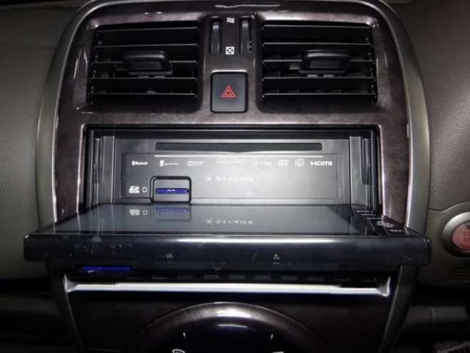 マーチ1.2 ボレロ 4WD　本州仕入・ナビ・TV・Bカメラ・インテリキー・プッシュスタート・ETC・ライトレベライザー・オートエアコン・オートライト・14インチAW 1200