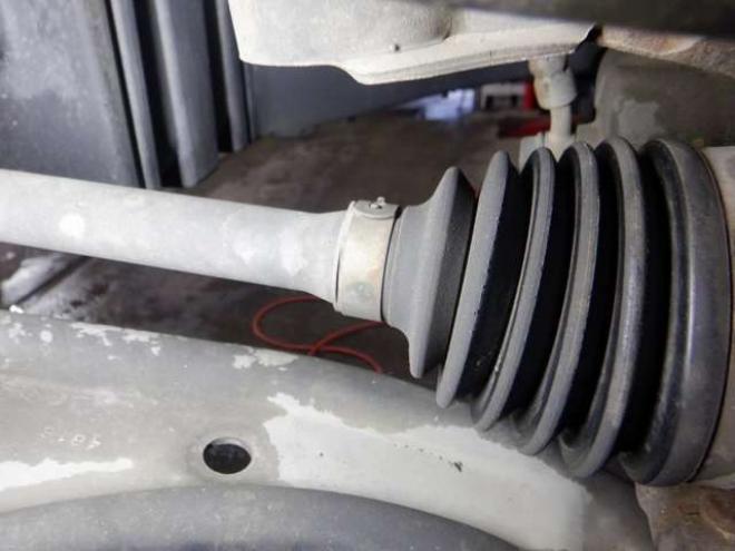 マーチ1.2 ボレロ 4WD　本州仕入・ナビ・TV・Bカメラ・インテリキー・プッシュスタート・ETC・ライトレベライザー・オートエアコン・オートライト・14インチAW 1200