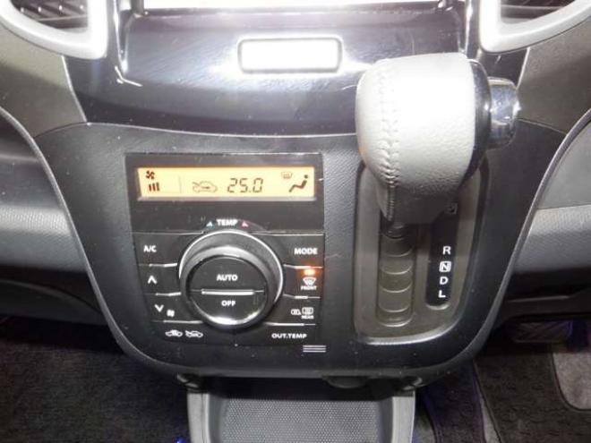 ソリオ1.2 バンディット 4WD　4WD　ナビ　フルセグTV　USB接続　バックカメラ　サイドカメラ　シートヒーター　両側パワスラ　100V電源　HID　フォグランプ　ドアバイザー　スマートキー　プッシュスタート 1200