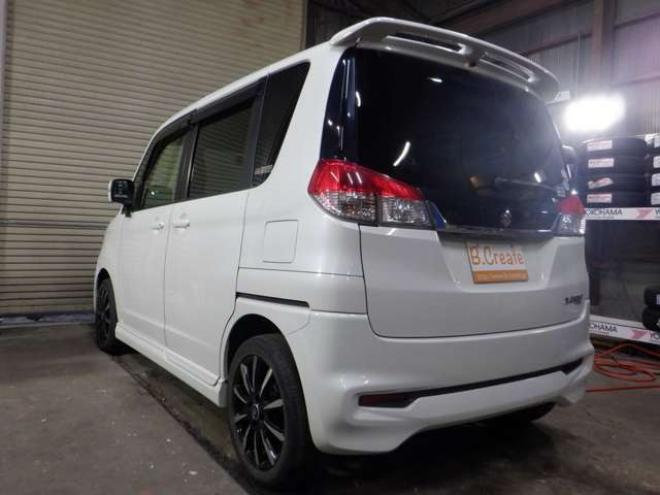 ソリオ1.2 バンディット 4WD　4WD　ナビ　フルセグTV　USB接続　バックカメラ　サイドカメラ　シートヒーター　両側パワスラ　100V電源　HID　フォグランプ　ドアバイザー　スマートキー　プッシュスタート 1200