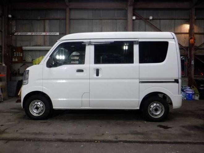エブリィPC ハイルーフ 4WD　切替4WD　修復歴なし　キーレス　両側スライドドア　ETC　社外CDオーディオ　前席パワーウインドウ　ドアバイザー　オーバーヘッドシェルフ　プライバシーガラス 660