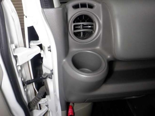 エブリィPC ハイルーフ 4WD　切替4WD　修復歴なし　キーレス　両側スライドドア　ETC　社外CDオーディオ　前席パワーウインドウ　ドアバイザー　オーバーヘッドシェルフ　プライバシーガラス 660