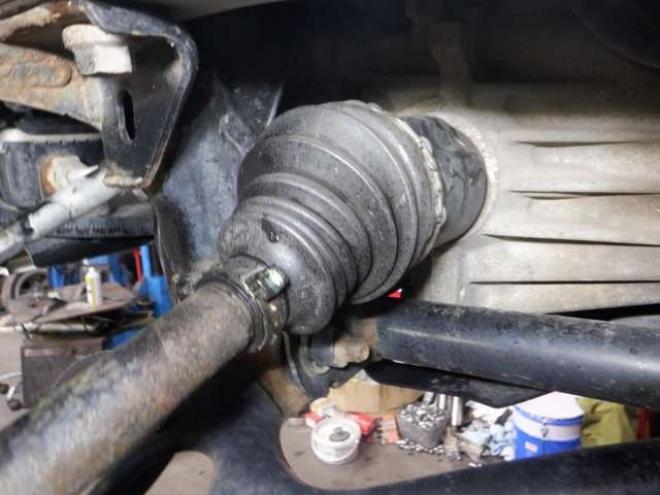 エブリィPC ハイルーフ 4WD　切替4WD　修復歴なし　キーレス　両側スライドドア　ETC　社外CDオーディオ　前席パワーウインドウ　ドアバイザー　オーバーヘッドシェルフ　プライバシーガラス 660