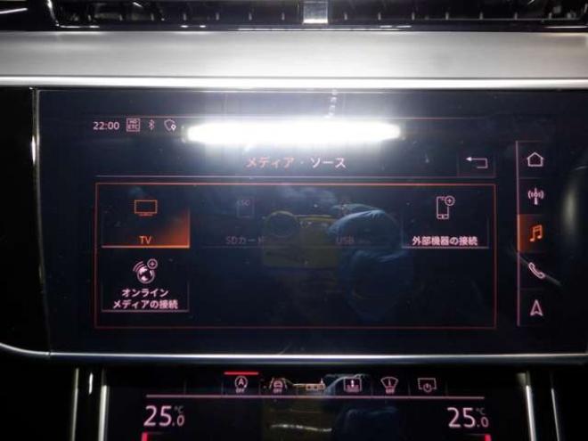 アウディA8 55 TFSI クワトロ 4WD　本州仕入・ナビ・TV・B/T・サンルーフ・黒革・360°カメラ・LEDヘッドライト・後席リモート・BANG&OLUSENサウンド・電動トランク・全席電動シート・全席パワークロージングドア・ヘッドアップディスプレイ 3000