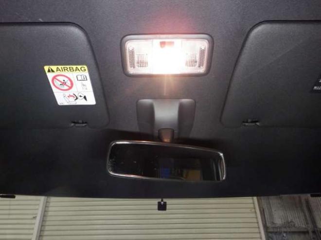 ウェイクG SA 4WD　ナビ・TV・Bカメラ・B/T・両側電動・スマートキープッシュスタート・LEDヘッドライト・ETC・シートヒーター・アイドリングストップ・純正エンスタ・衝突軽減・ベンチシート・ターボ 660