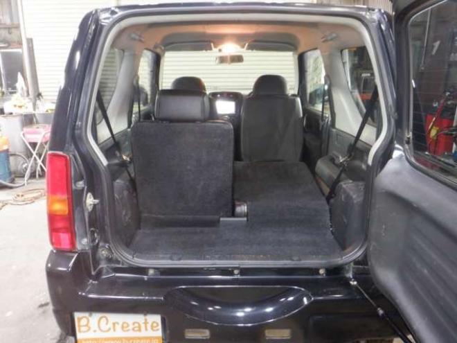 ジムニークロスアドベンチャー XC 4WD　本州仕入・ナビ・TV・B/T・シートヒーター・キーレス・ミラーヒーター・ターボ・ライトレベライザー・ETC・ドアバイザー・電動格納ミラー・16インチ社外AW・フォグランプ 660