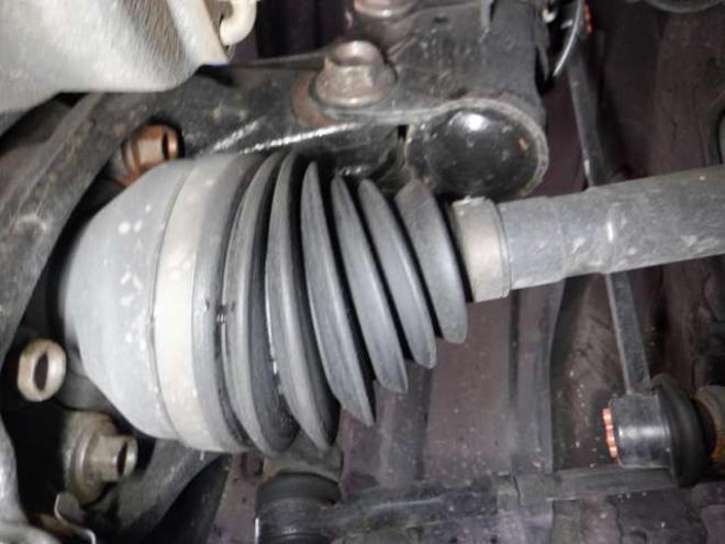 CX-52.2 XD ディーゼルターボ 4WD　ナビ・TV・B/T・S/Bカメラ・エンスタ・スマートキー・プッシュスタート・クルコン・衝突軽減・ステアリングスイッチ・HID・ETC・フォグランプ・アイドリングストップ・純正AW・オートライト 2200