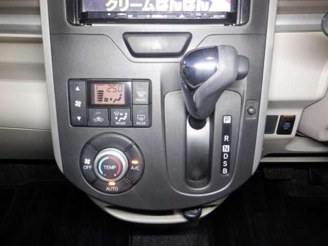 タントXターボ SA 4WD　ナビ・TV・バックカメラ・両側電動・ターボ・スマートキー・プッシュスタート・スマアシ・ライトレベライザー・フォグランプ・純正エンスタ・リア席サンシェード・アイドリングストップ・ベンチシート・ 660