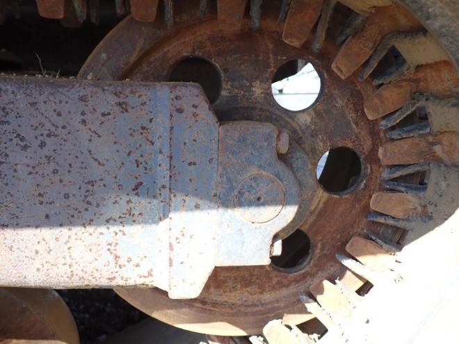 キャリアダンプゴムキャタ新品交換予定　積載6500KG　苫小牧ヤード