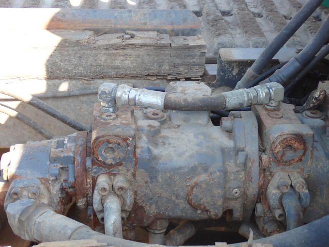 キャリアダンプゴムキャタ新品交換予定　積載6500KG　苫小牧ヤード