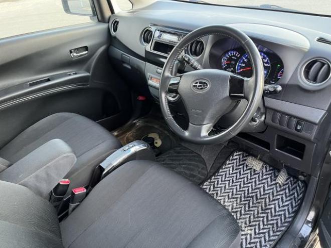 ルクラカスタムRリミテッド 4WD 660 5Dr